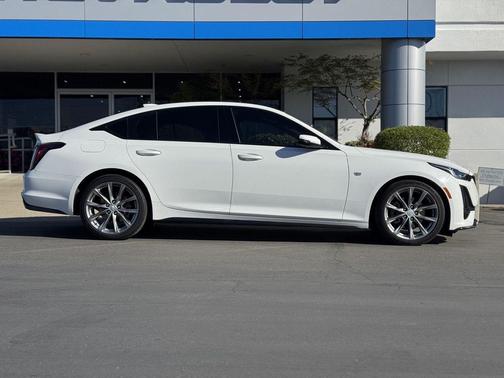 2023 Cadillac CT5 Sport