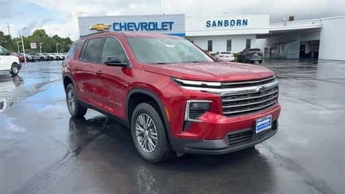 Radiant Red Tintcoat 2026 Chevrolet Traverse LT