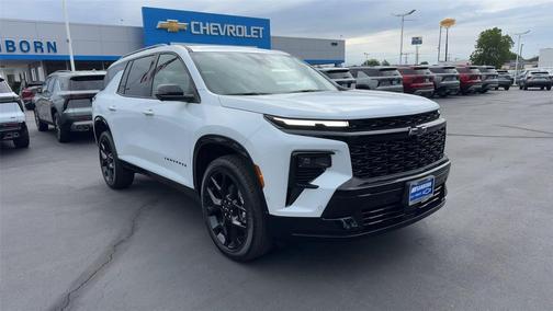 Polar White Tricoat 2026 Chevrolet Traverse RS
