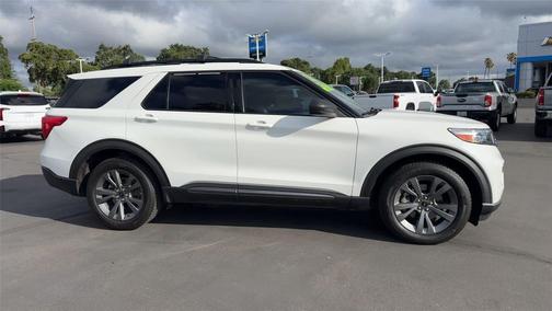 STAR WHITE MET TRI-COAT 2021 Ford Explorer XLT