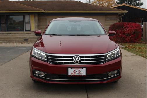 2017 Volkswagen Passat 1.8T SE