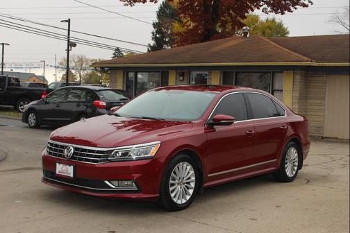 2017 Volkswagen Passat 1.8T SE