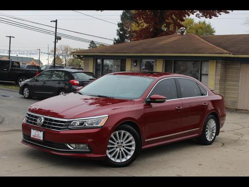 2017 Volkswagen Passat 1.8T SE