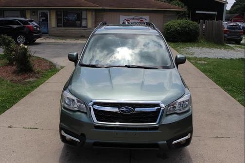 Jasmine Green Metallic 2017 Subaru Forester 2.5i Limited
