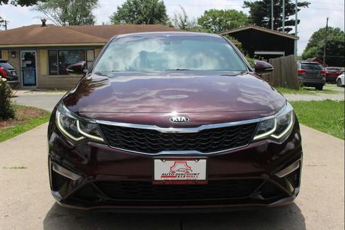 Sangria 2020 Kia Optima LX