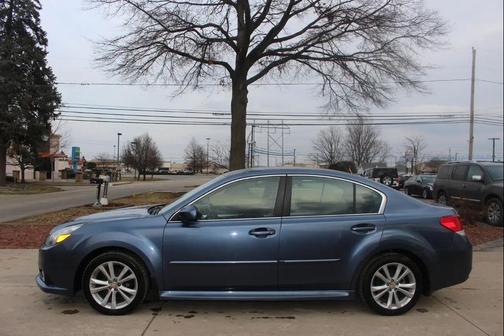 2013 Subaru Legacy Premium
