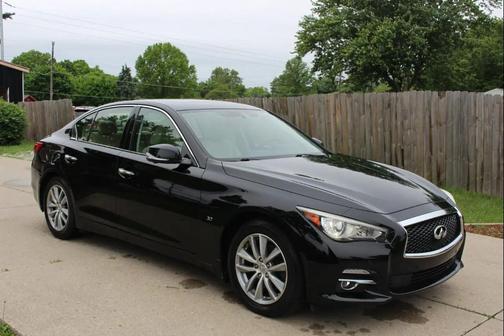 BLACK 2015 INFINITI Q50 Premium