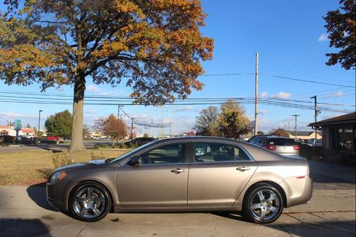 2011 Chevrolet Malibu 2LT