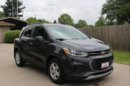 GRAY 2018 Chevrolet Trax LT