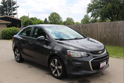 Nightfall Gray Metallic 2017 Chevrolet Sonic LT