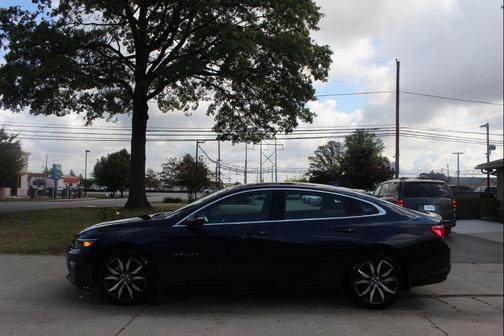 2017 Chevrolet Malibu 1LT