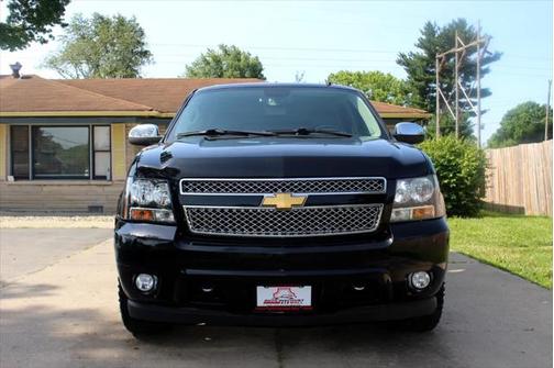 2014 Chevrolet Suburban 1500 LTZ