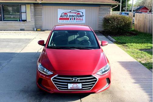 2018 Hyundai ELANTRA SE