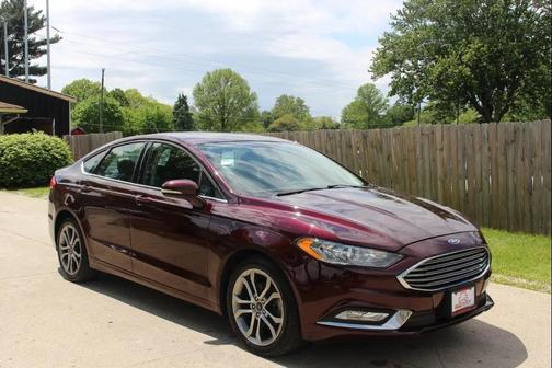 MAROON 2017 Ford Fusion SE