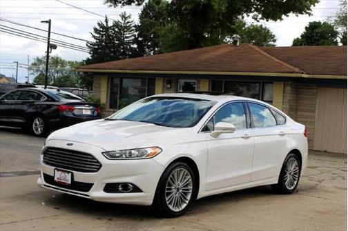 2014 Ford Fusion SE