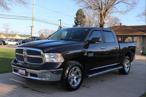 Luxury Brown Pearlcoat 2017 RAM 1500 Big Horn
