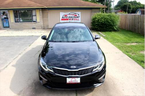 2019 Kia Optima LX