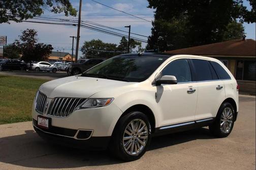 White Platinum Metallic Tri-Coat 2013 Lincoln MKX Base