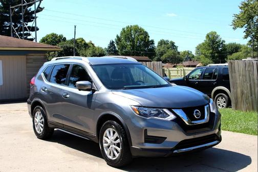 2017 Nissan Rogue SV