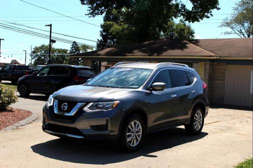 2017 Nissan Rogue SV
