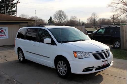 2015 Chrysler Town & Country Touring