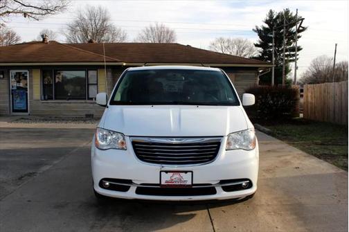 2015 Chrysler Town & Country Touring