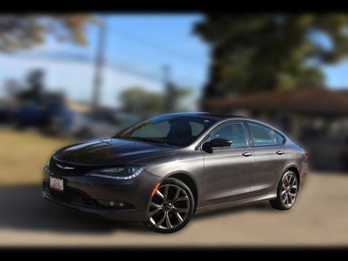 2015 Chrysler 200 S