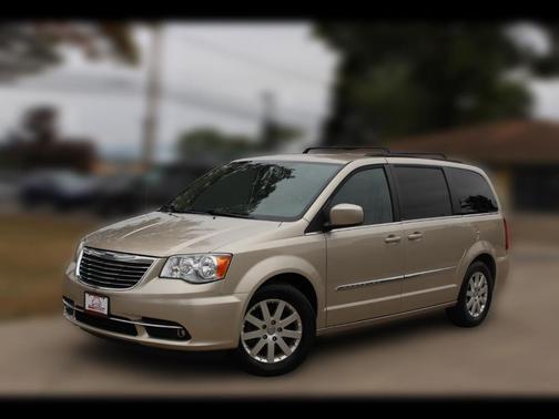 2014 Chrysler Town & Country Touring
