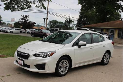Crystal White Pearl 2017 Subaru Impreza 2.0i Premium