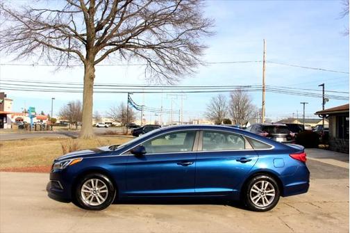 2016 Hyundai SONATA SE