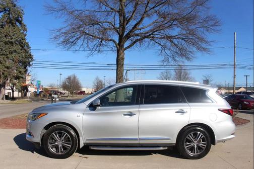 2018 INFINITI QX60 Base