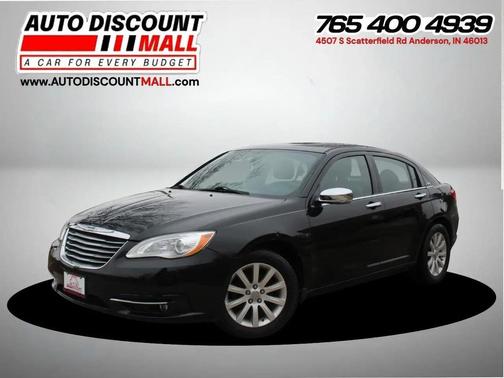 Black Clearcoat 2013 Chrysler 200 Limited