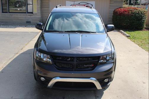 2019 Dodge Journey Crossroad