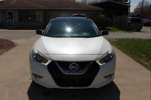 BLACK 2016 Nissan Maxima 3.5 SL