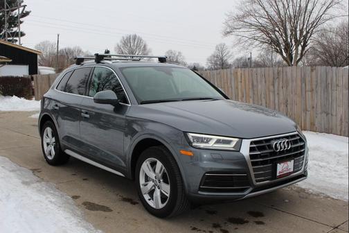 2019 Audi Q5 2.0T Premium Plus