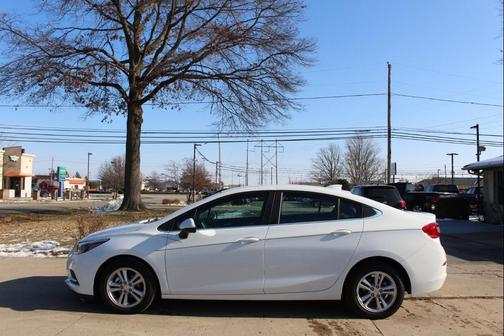 2016 Chevrolet Cruze LT Auto