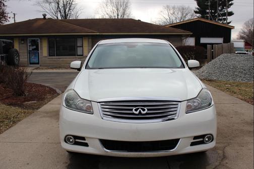2008 INFINITI M35x Base