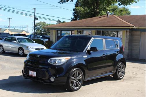 2016 Kia Soul +
