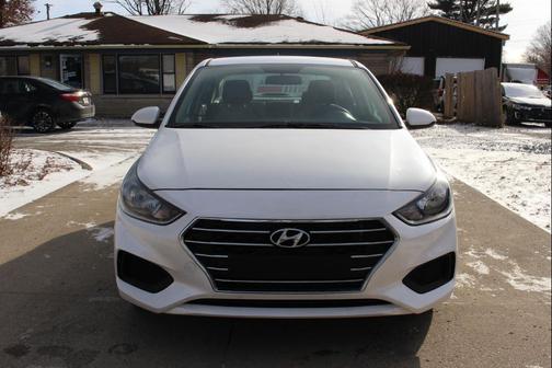 2019 Hyundai Accent SE