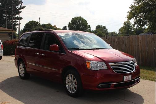 2015 Chrysler Town & Country Touring