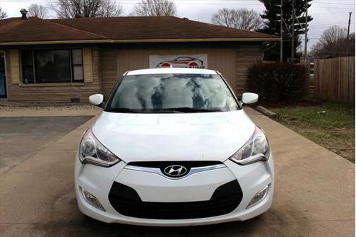 2017 Hyundai Veloster Base