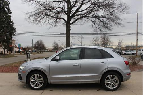 2018 Audi Q3 2.0T Premium