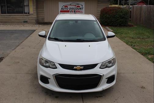 2017 Chevrolet Sonic LT