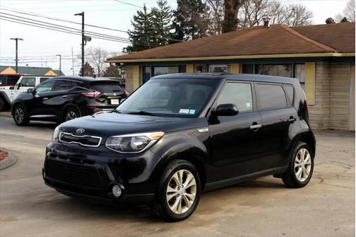 2016 Kia Soul +