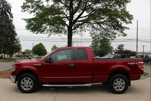RED 2014 Ford F-150 XLT