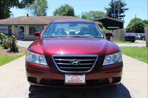 MAROON 2010 Hyundai SONATA GLS