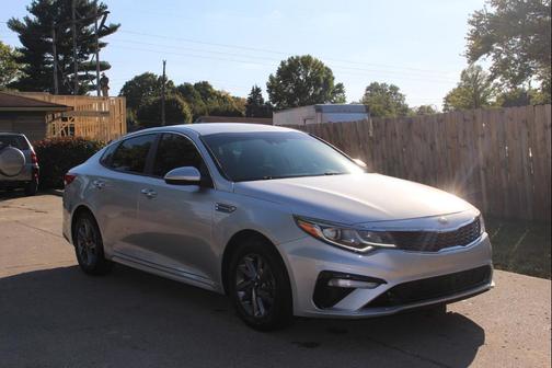 2019 Kia Optima LX