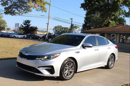 2019 Kia Optima LX