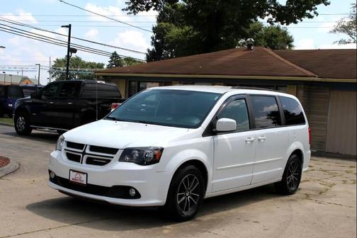 2016 Dodge Grand Caravan R/T
