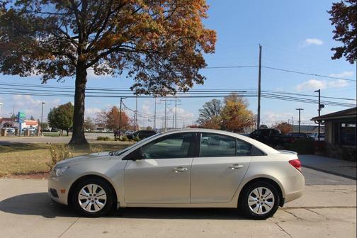 2014 Chevrolet Cruze LS